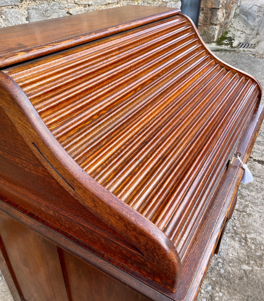 Antique Oak Roll Top Tambour Desk View X