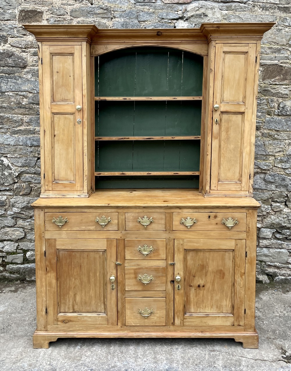 Antique Georgian Pine Dresser