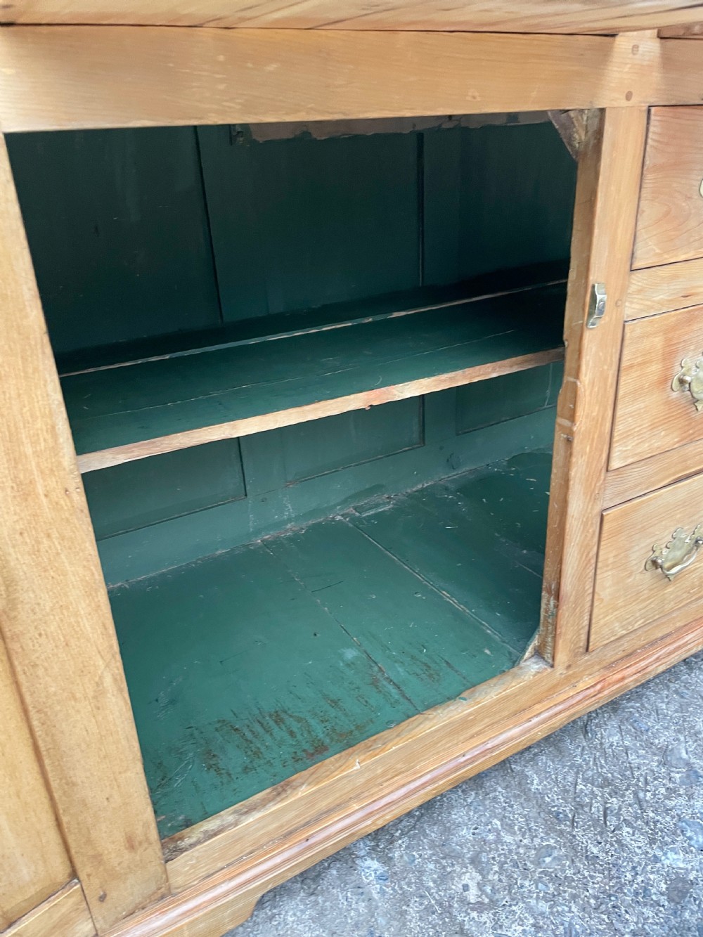 Antique Georgian Pine Dresser View XVIII