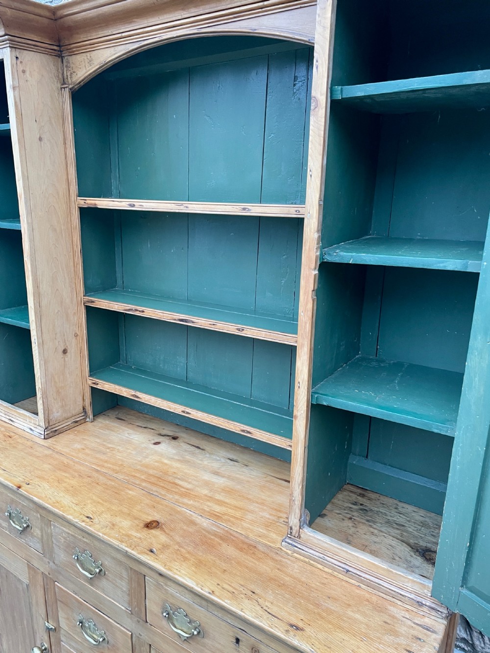 Antique Georgian Pine Dresser View XXVII
