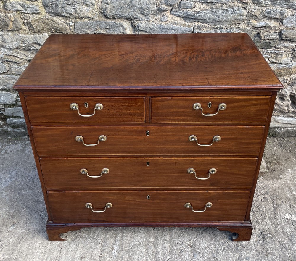 Georgian Mahogany Chest of Drawers View II