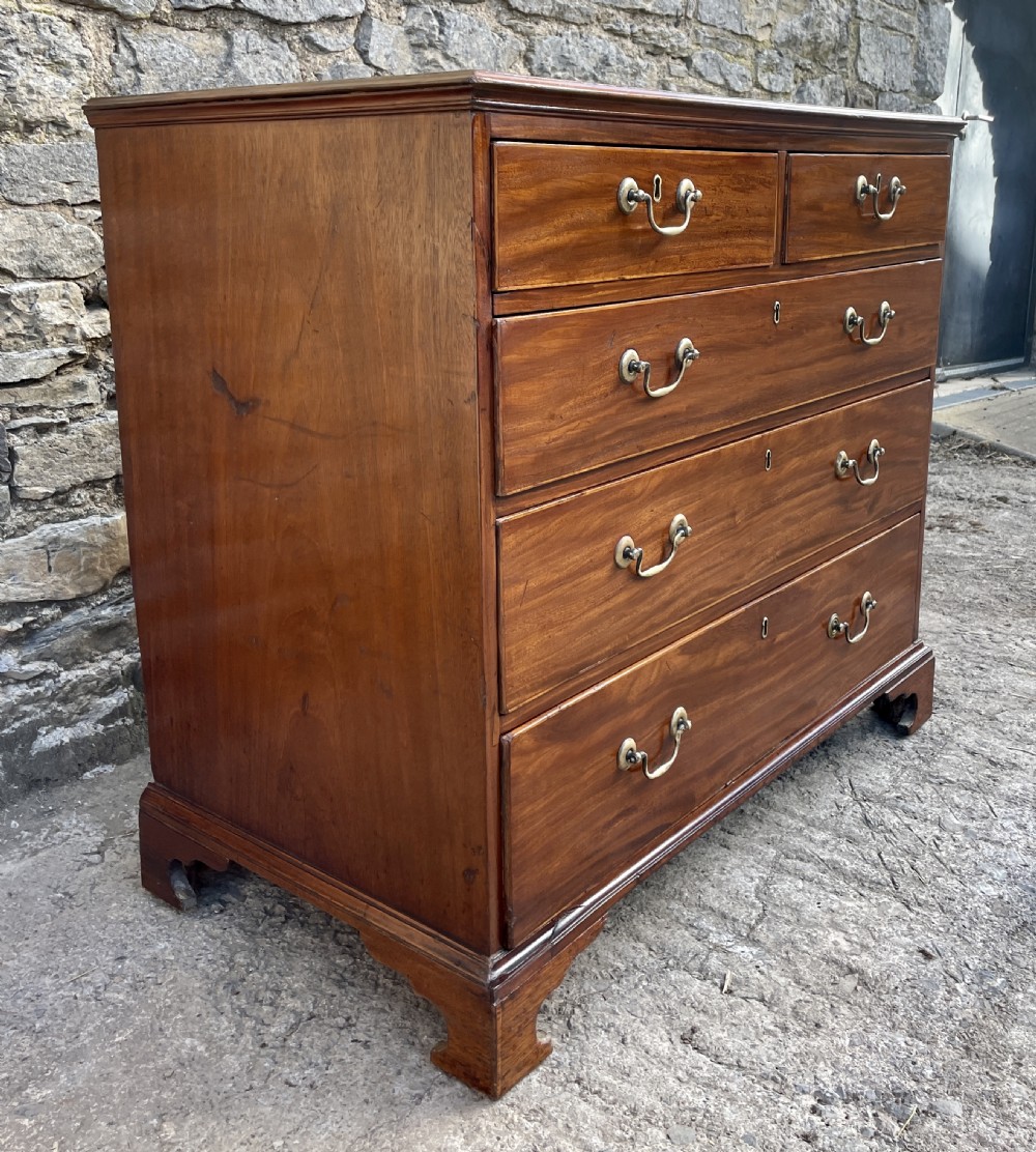 Georgian Mahogany Chest of Drawers View IV