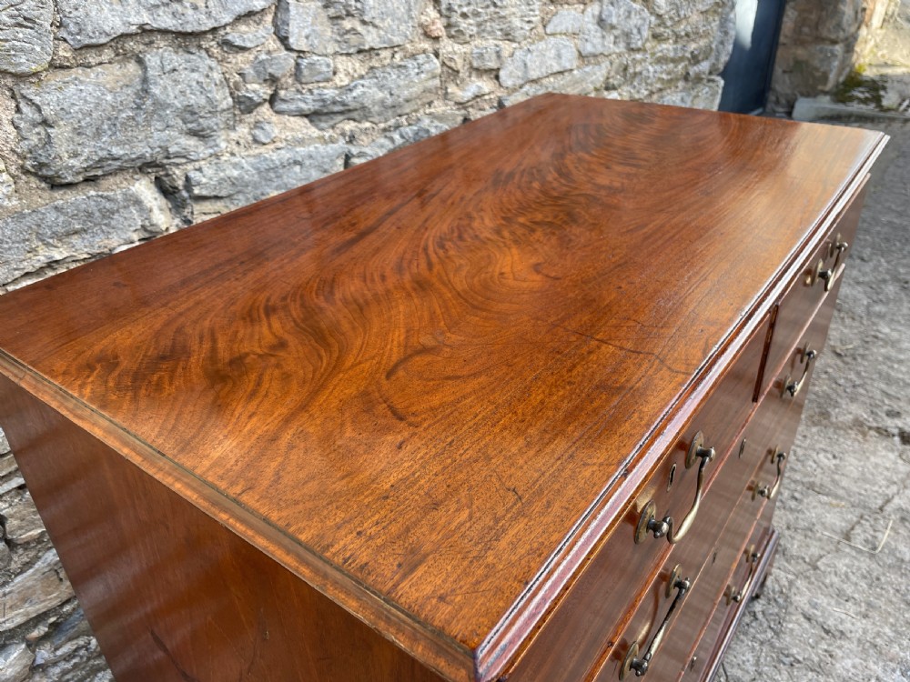 Georgian Mahogany Chest of Drawers View X