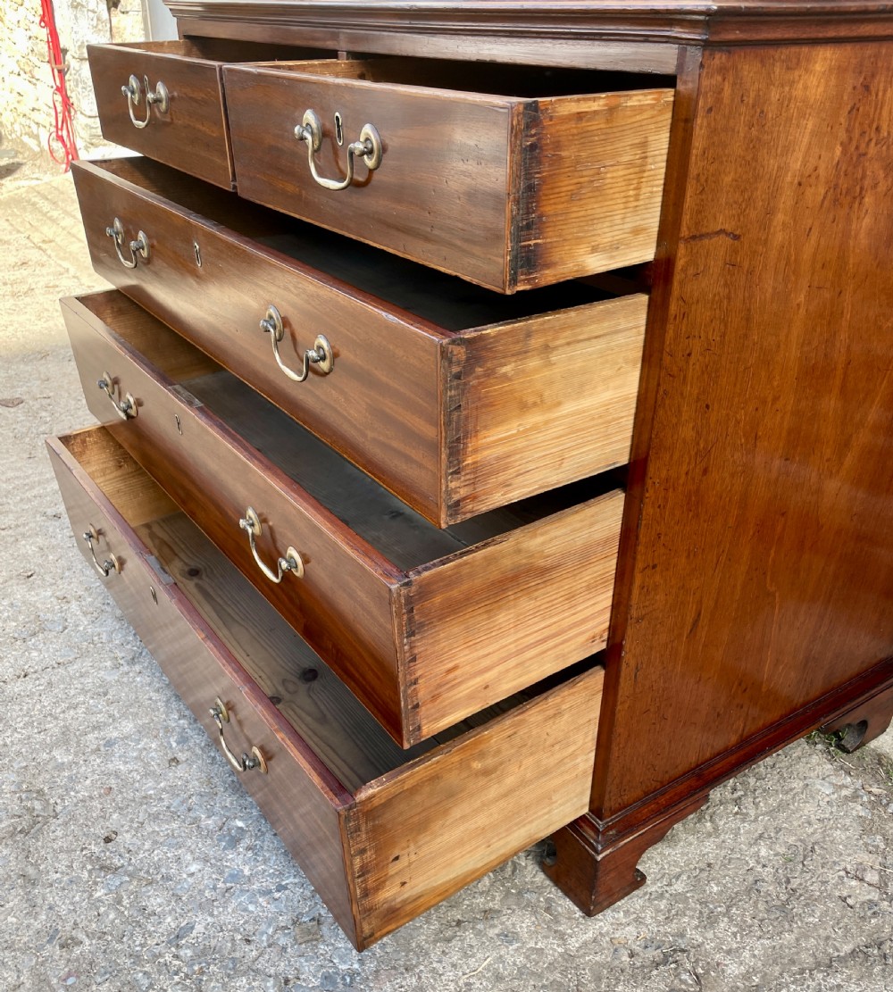 Georgian Mahogany Chest of Drawers View XV