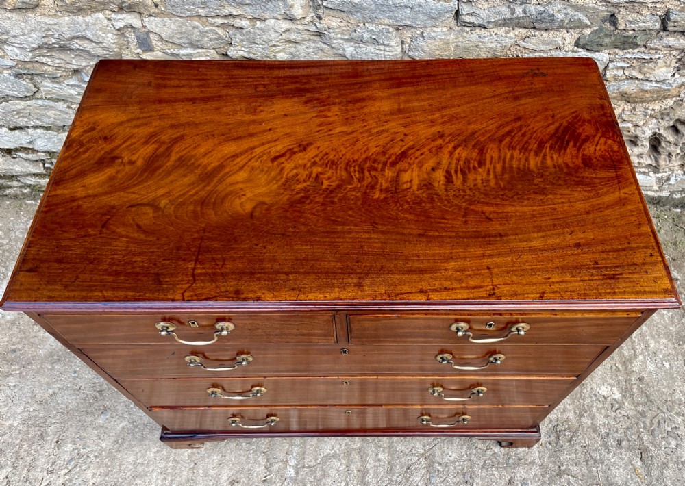 Georgian Mahogany Chest of Drawers View XVII