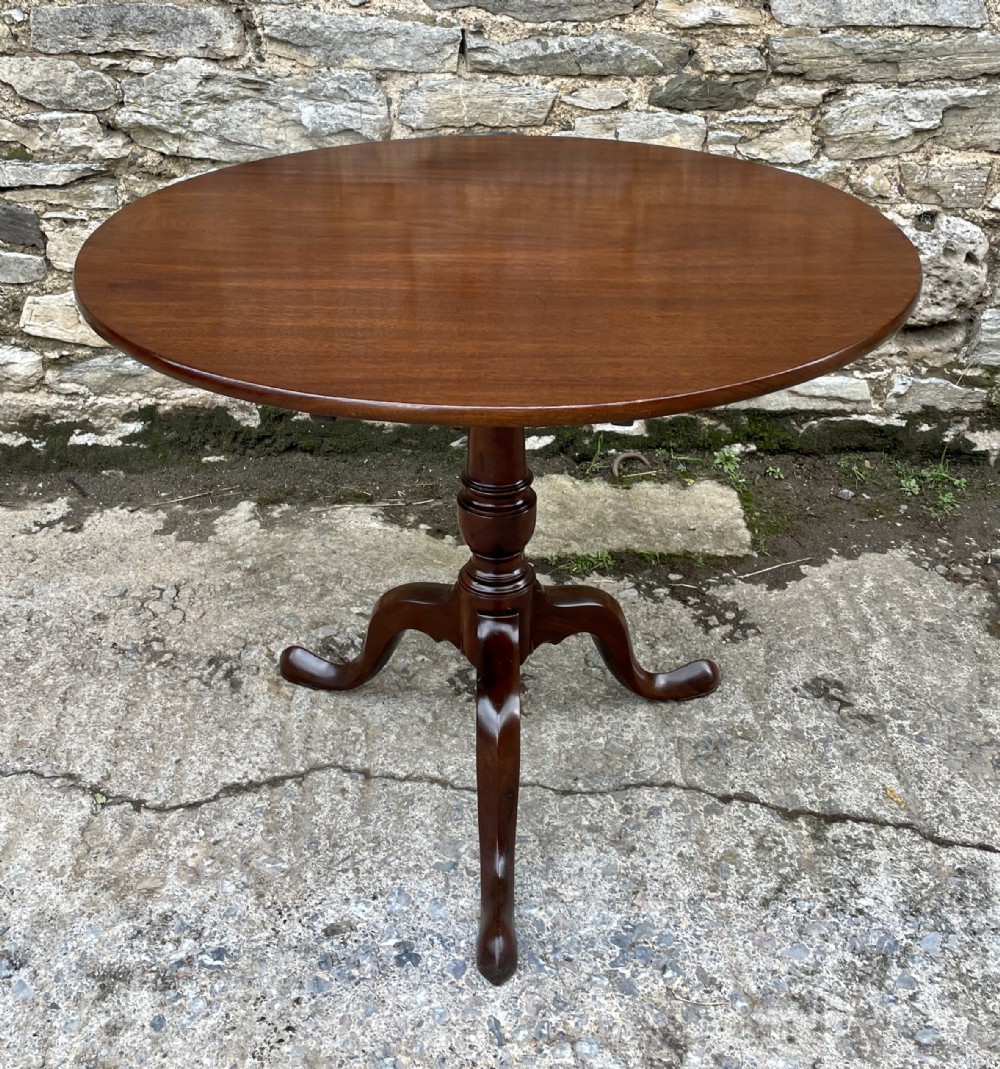 Antique Georgian Mahogany Tilt Top Table