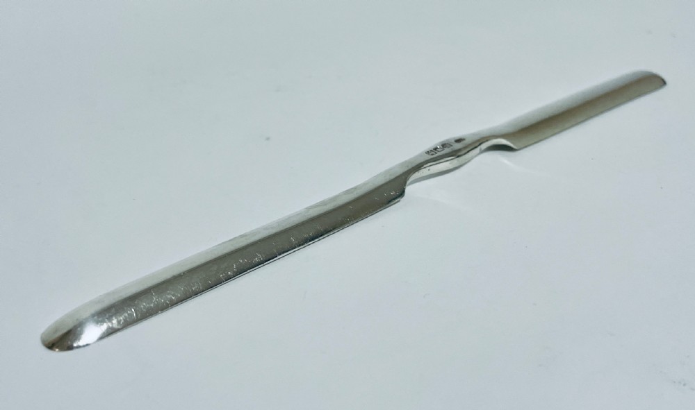 Antique Solid Sterling Silver Marrow Scoop View VIII