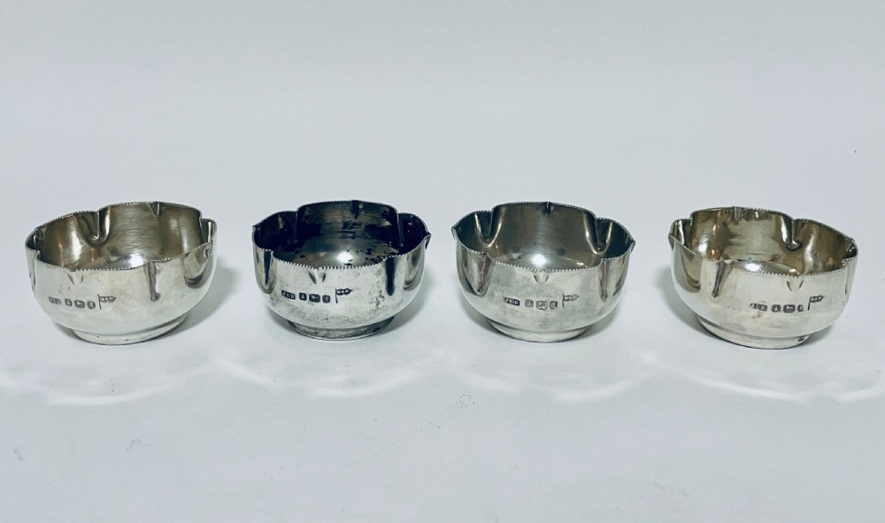 Set of 4 Antique Victorian Solid Silver Salts