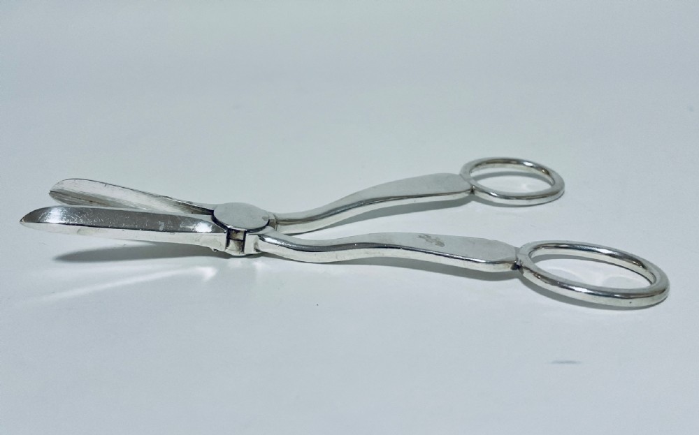 Antique Solid Silver Grape Scissors View X