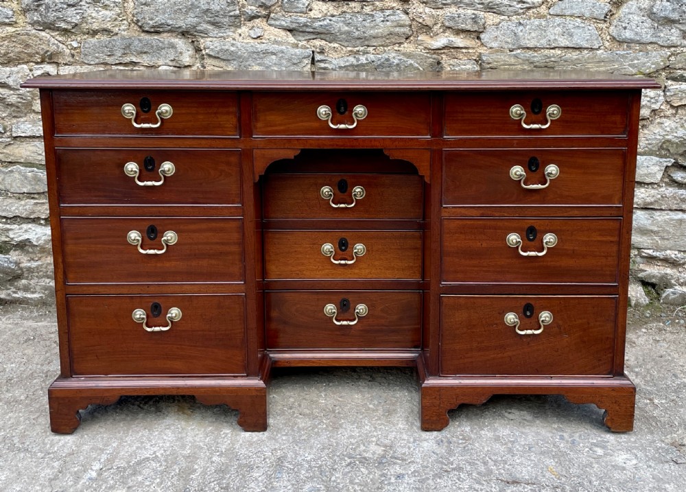 Antique Georgian Mahogany Kneehole Dressing Table