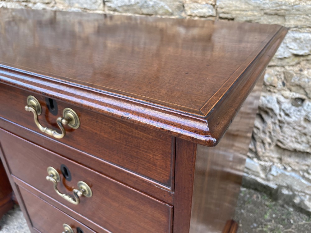 Antique Georgian Mahogany Kneehole Dressing Table View XXII