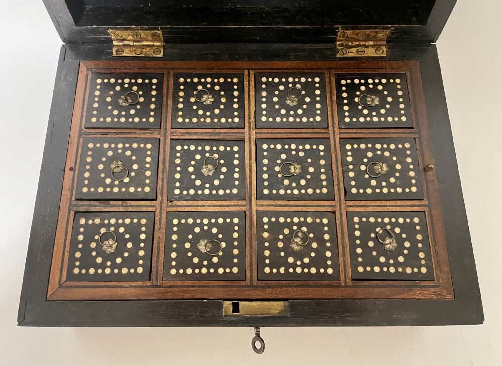 Antique Anglo-Indian Porcupine Quill Box View XIII