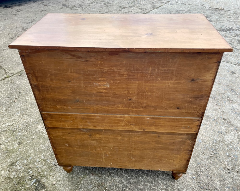 Large Victorian Pine Chest of Drawers View XIV