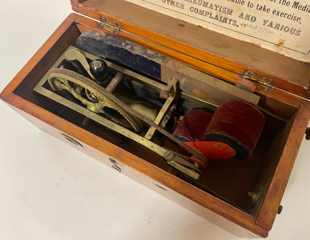 Antique Electric Shock Machine View XII