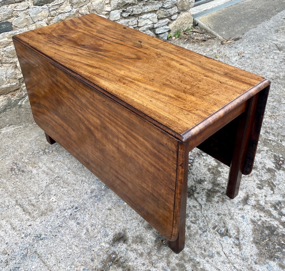 George III Mahogany Gateleg Dining Table View V