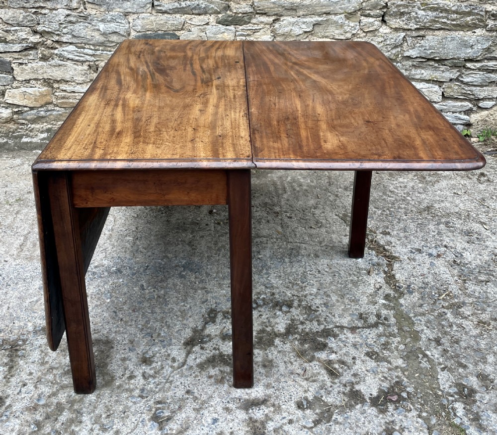 George III Mahogany Gateleg Dining Table View VI