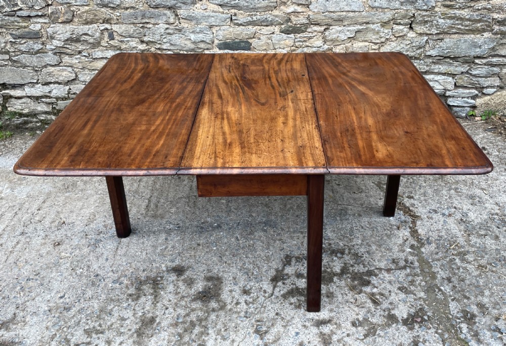 George III Mahogany Gateleg Dining Table View VIII