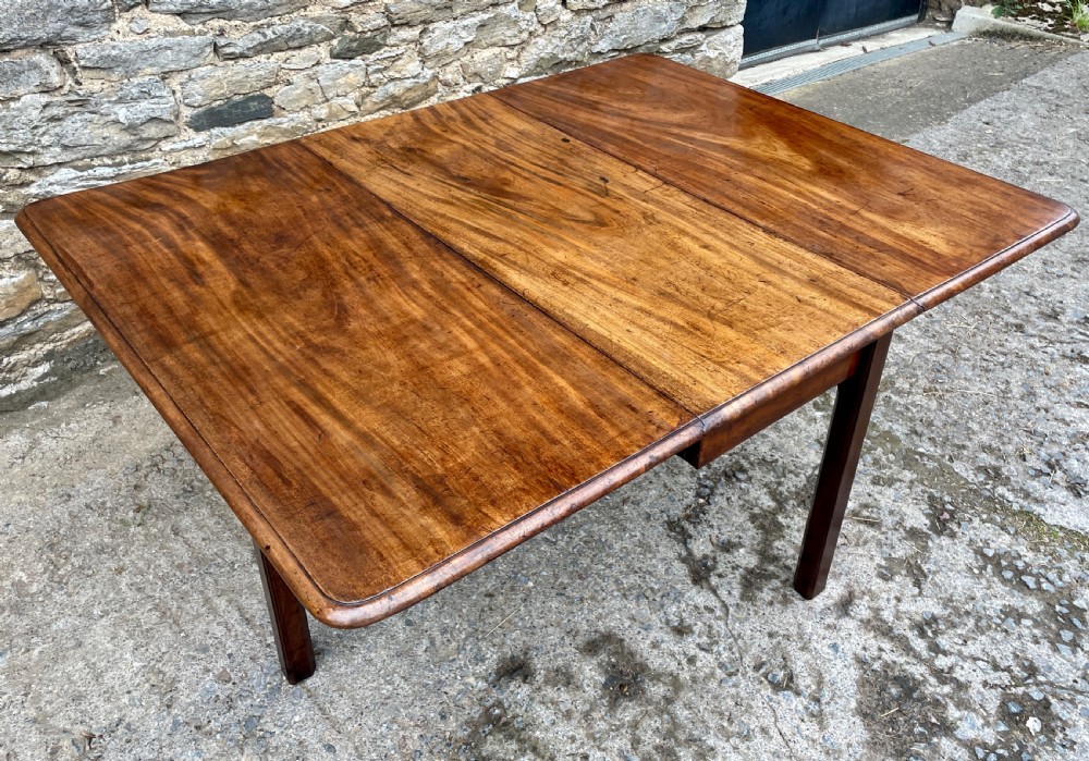George III Mahogany Gateleg Dining Table View XII