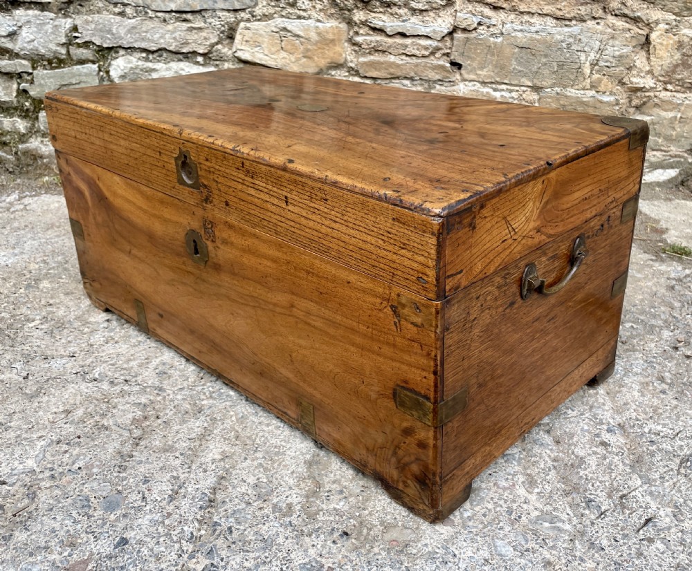 Antique Camphor Military Campaign Trunk View XII