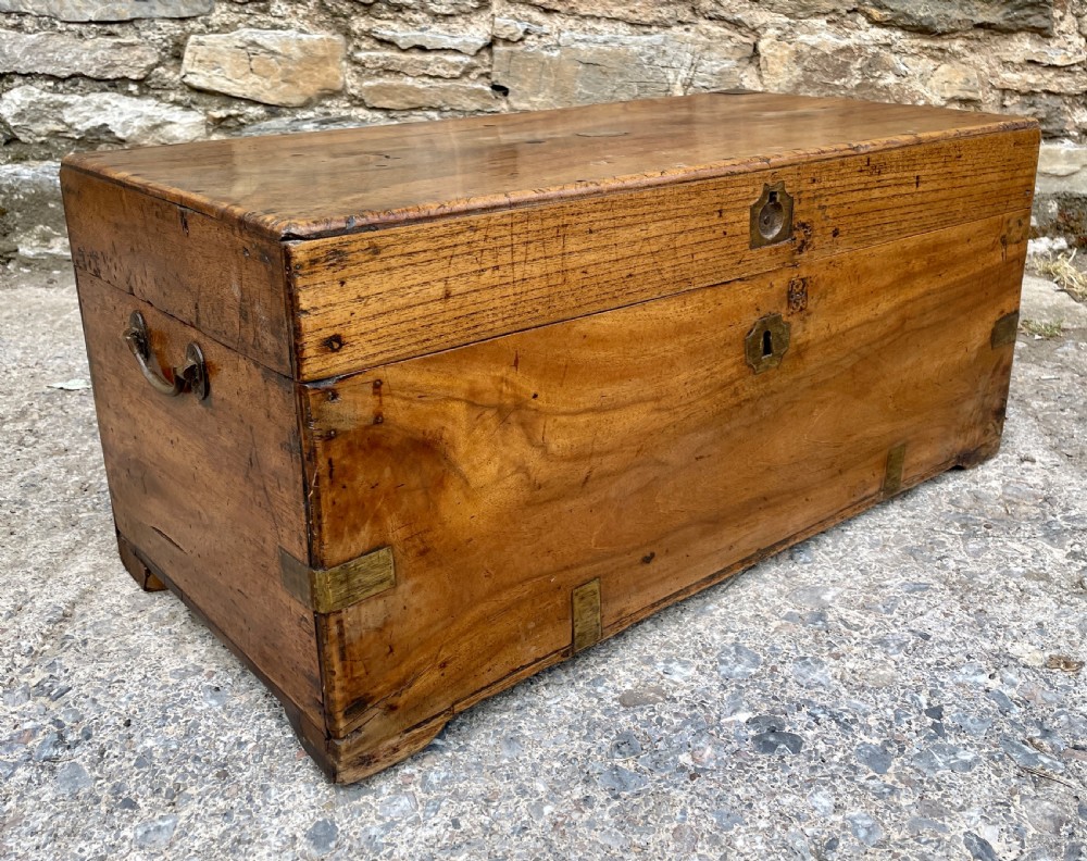 Antique Camphor Military Campaign Trunk View XXII