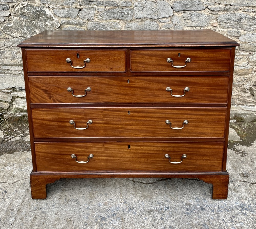 Large Georgian Mahogany Chest of Drawers