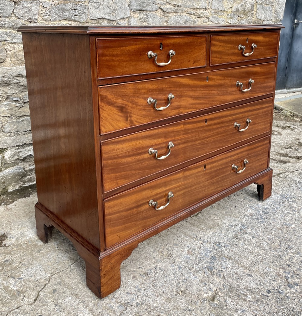 Large Georgian Mahogany Chest of Drawers View IV