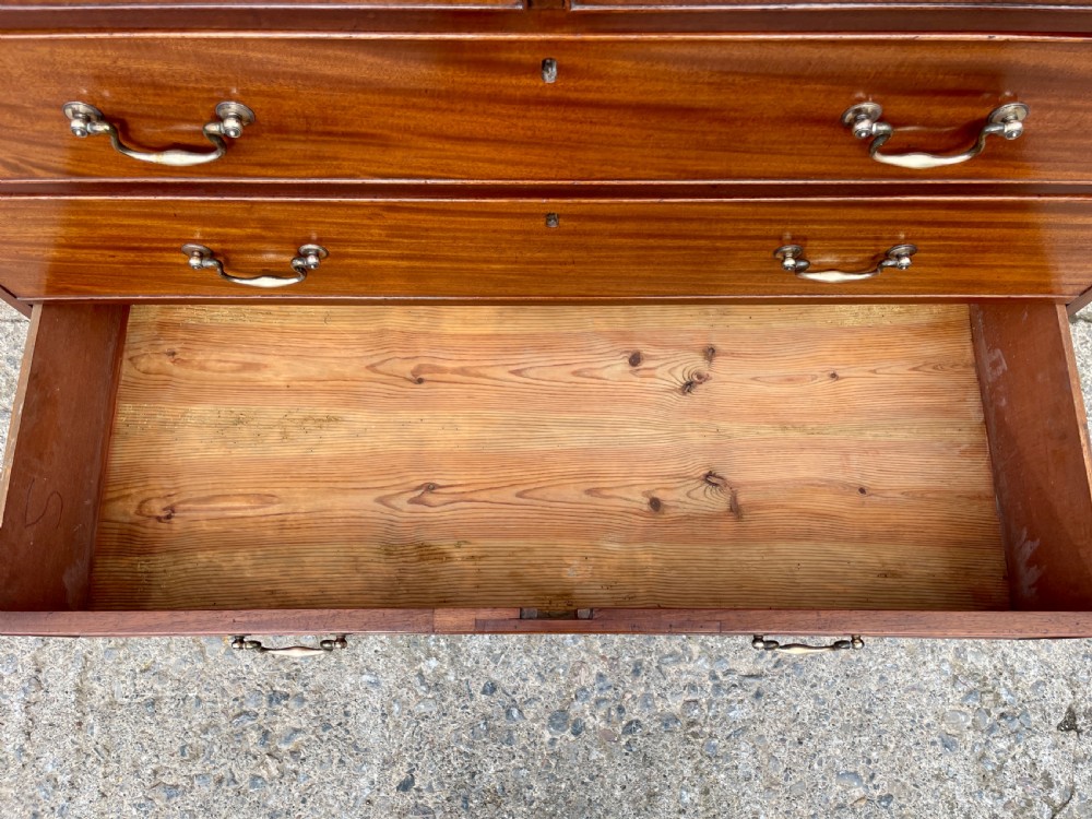 Large Georgian Mahogany Chest of Drawers View XIV