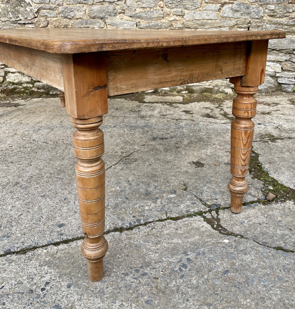 Large Victorian Pine Farmhouse Table View XVII