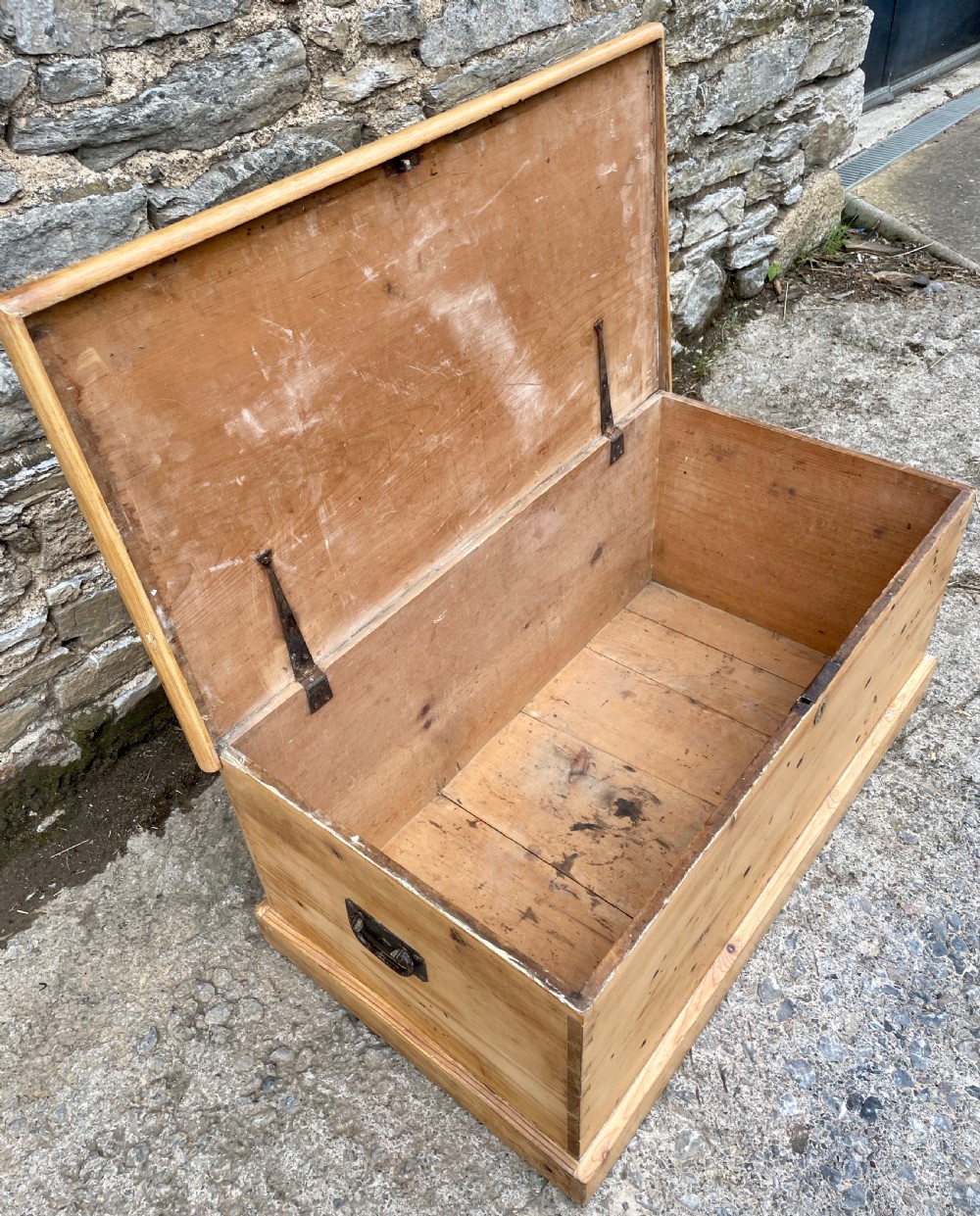 Antique Stripped Pine Blanket Box View XIII