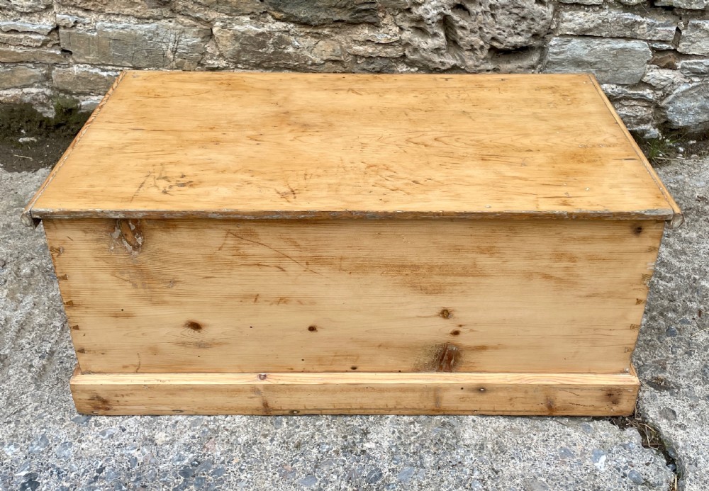 Antique Stripped Pine Blanket Box View XIV