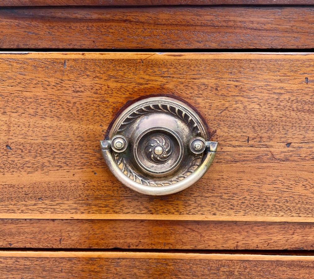 Small Georgian Mahogany Chest of Drawers View XV
