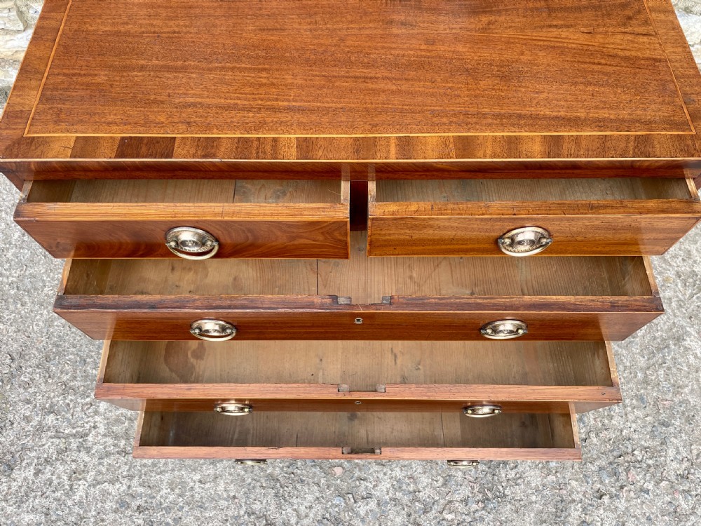 Small Georgian Mahogany Chest of Drawers View XVII