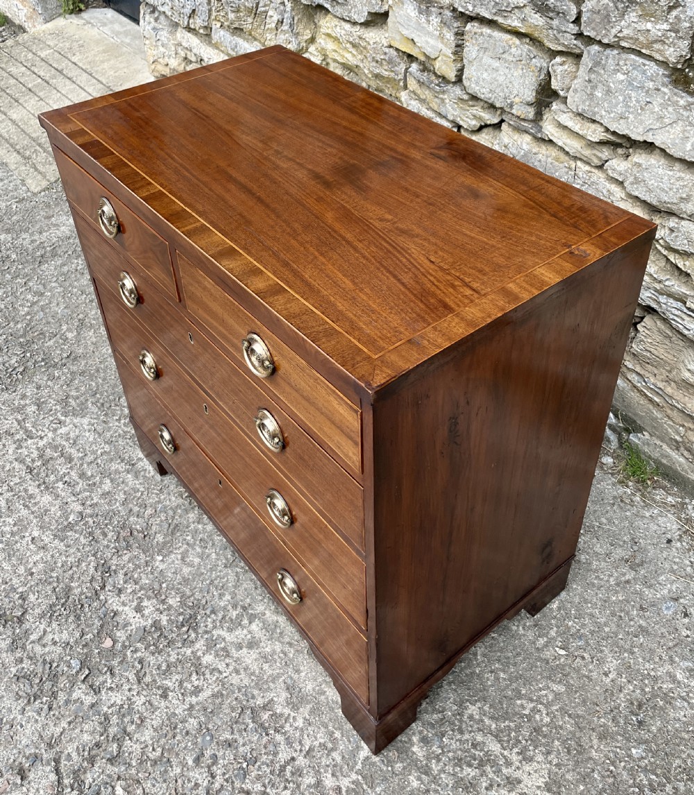 Small Georgian Mahogany Chest of Drawers View XIX