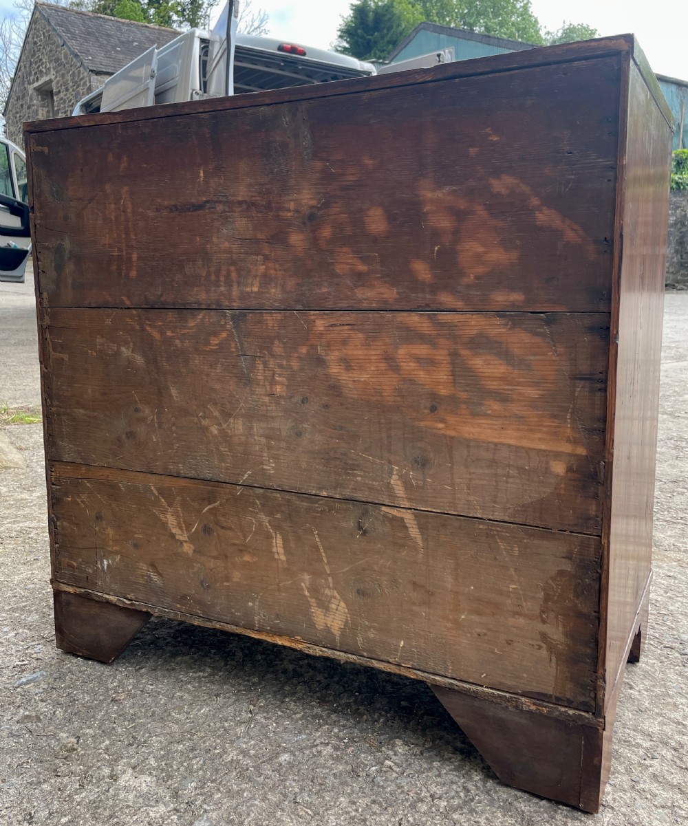 Small Georgian Mahogany Chest of Drawers View XXV