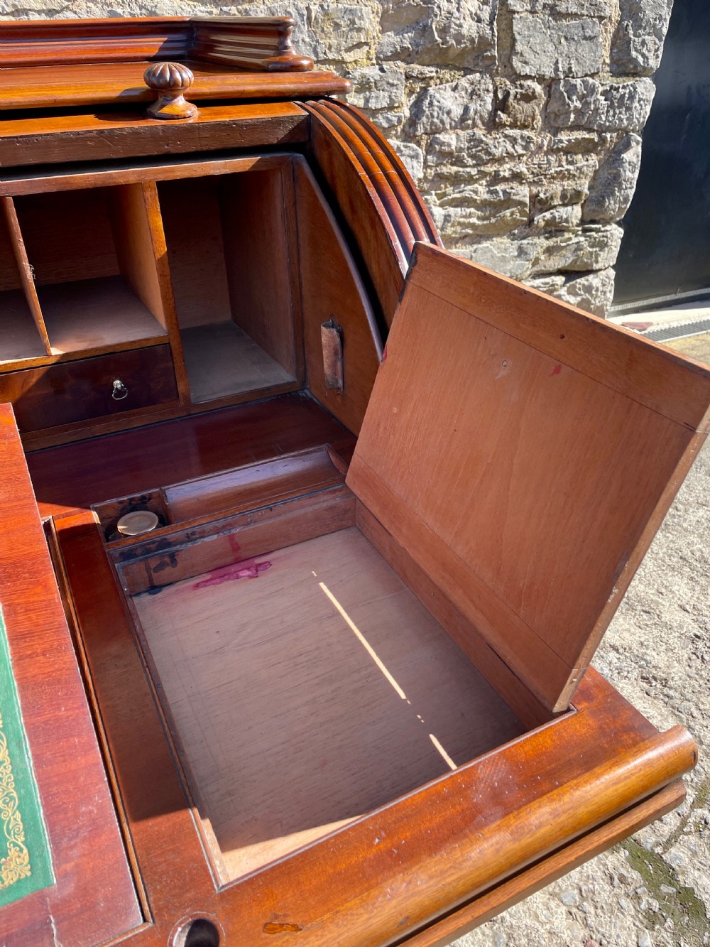 Victorian Mahogany Cylinder Roll Top Desk View XVI