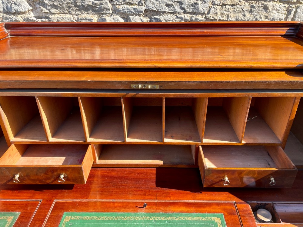 Victorian Mahogany Cylinder Roll Top Desk View XVIII