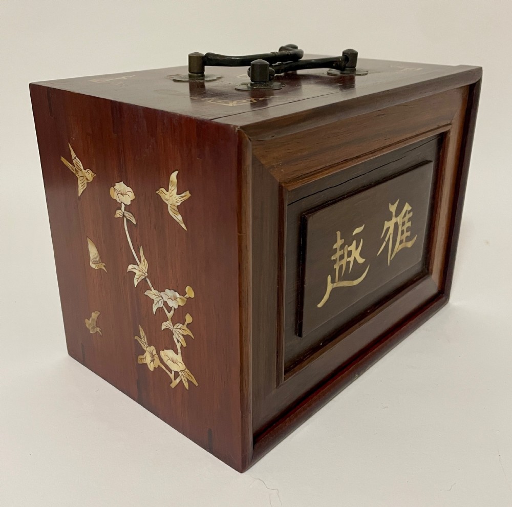 Vintage Bone & Bamboo Mahjong Set View VIII