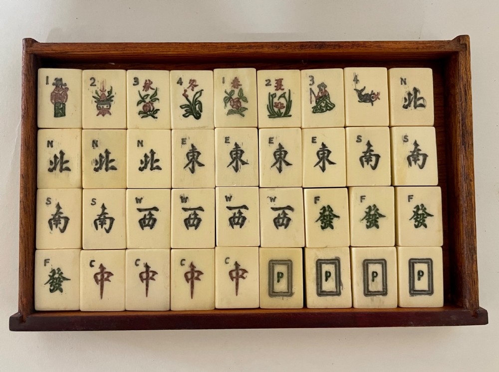Vintage Bone & Bamboo Mahjong Set View XII