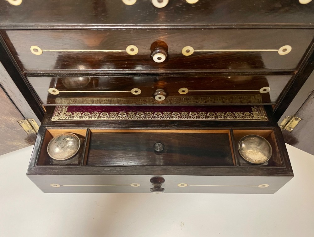 William IV Rosewood Pagoda Table Cabinet View XXI