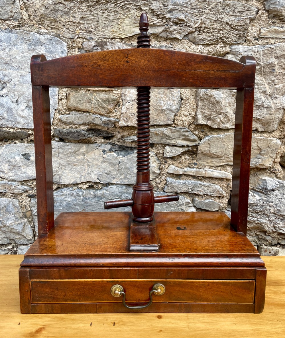 Georgian Mahogany Flower Press View II