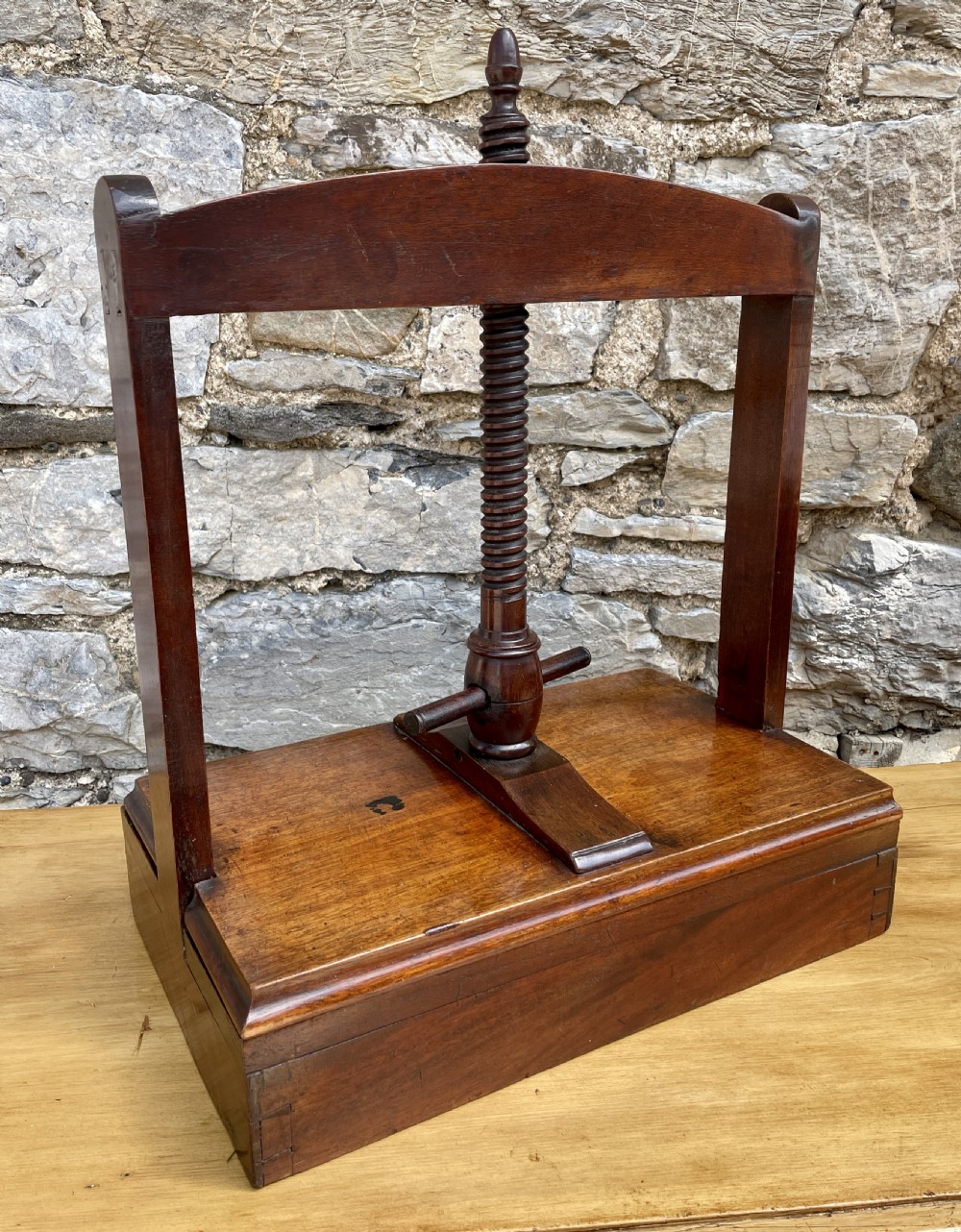 Georgian Mahogany Flower Press View IX