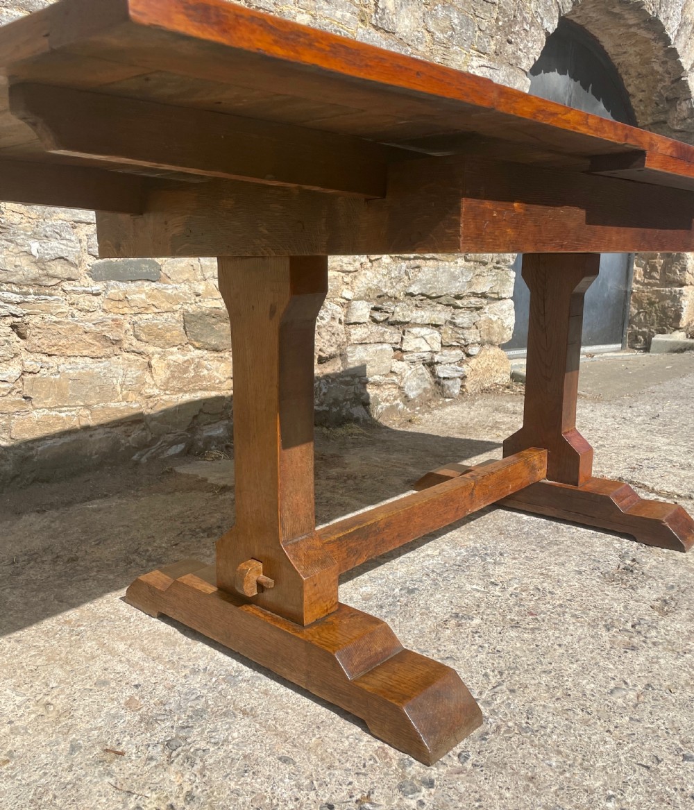 Antique Oak Extendable Draw-Leaf Table View V