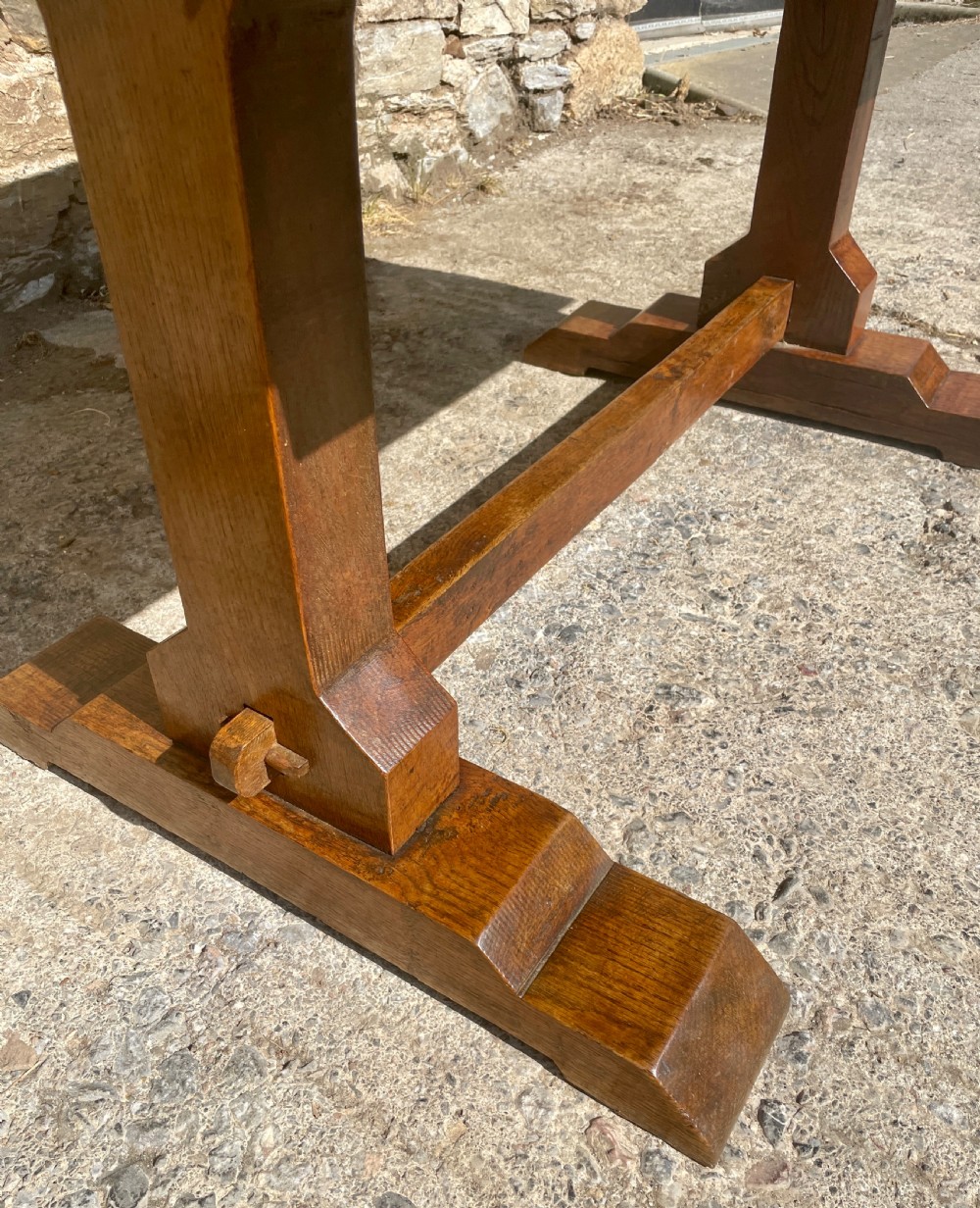 Antique Oak Extendable Draw-Leaf Table View XXIII