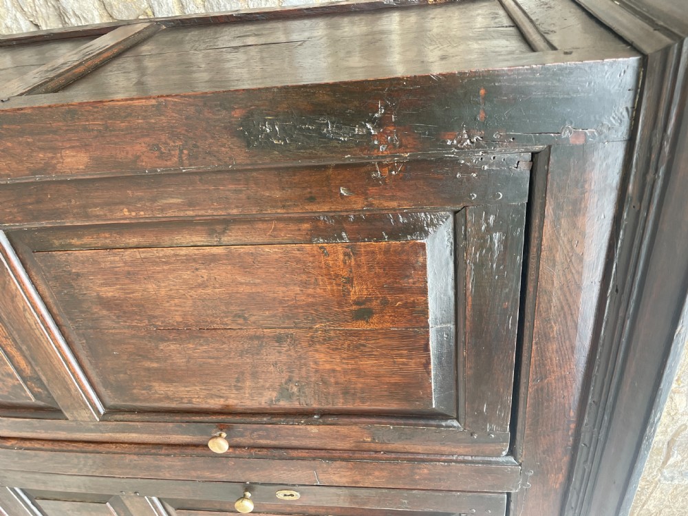 Early 18th Century Oak Livery Cupboard View XII