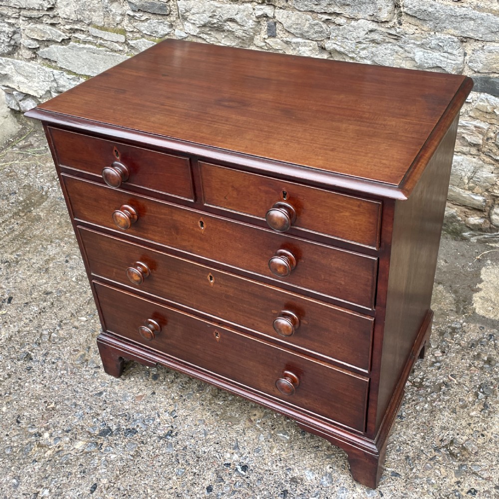 Small Georgian Mahogany Chest of Drawers View X