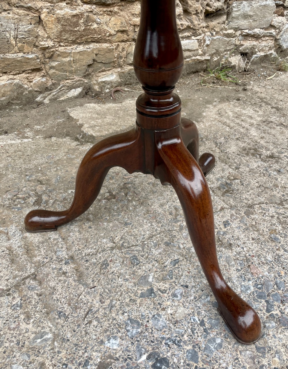 Georgian Mahogany Tilt Top Occasional Table View IX