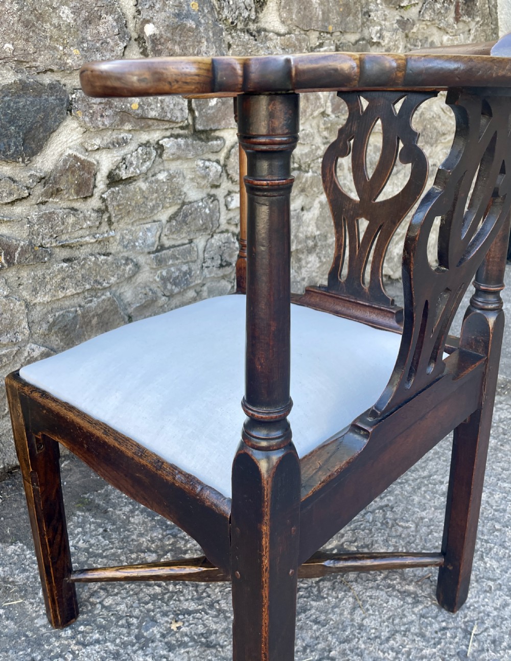Georgian Elm and Oak Country Corner Chair View XXII