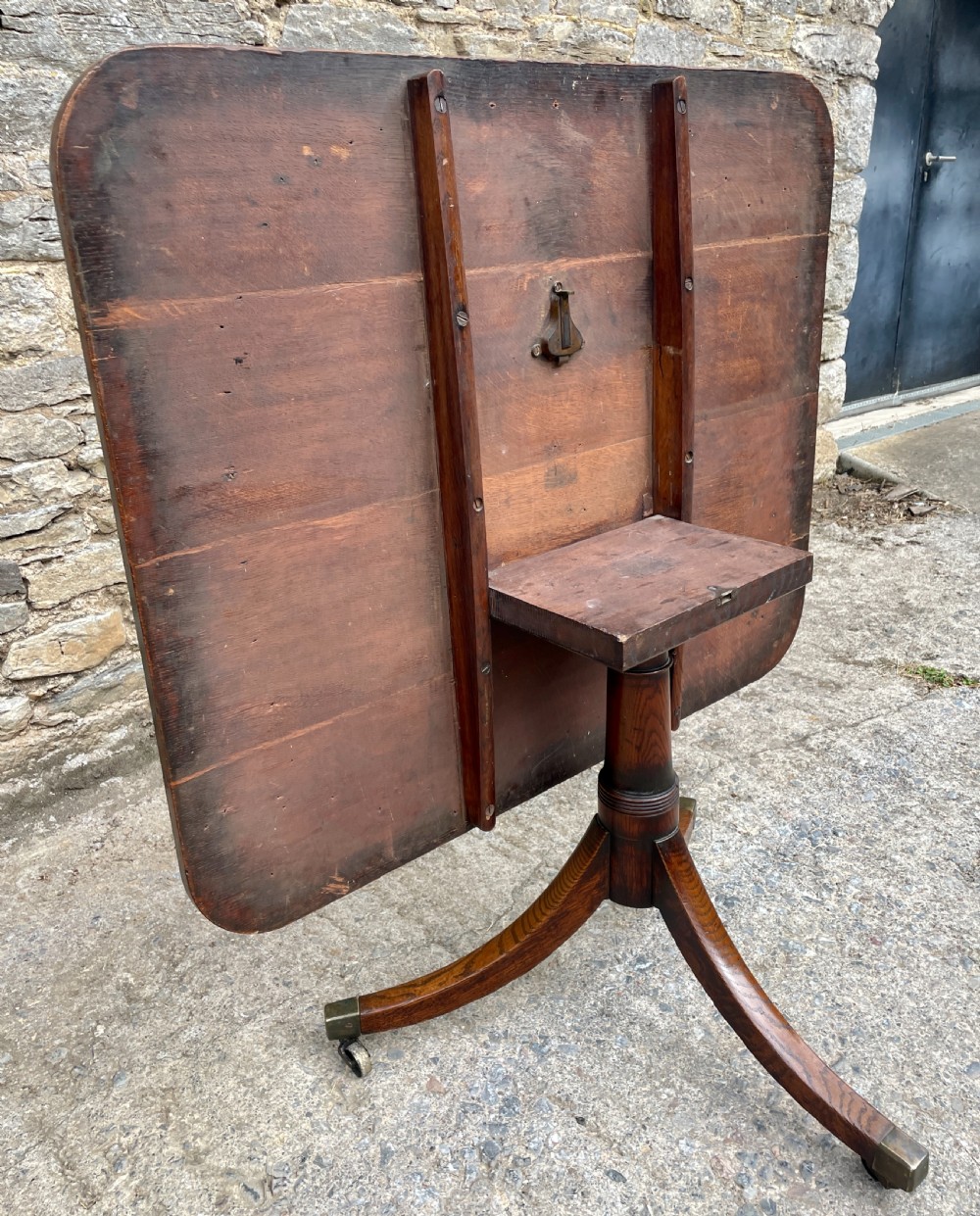 Georgian Oak Tilt Top Breakfast Table View XXII