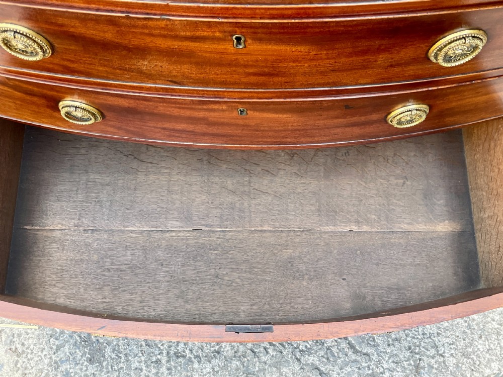Georgian Mahogany Bow Front Chest of Drawers View XVI