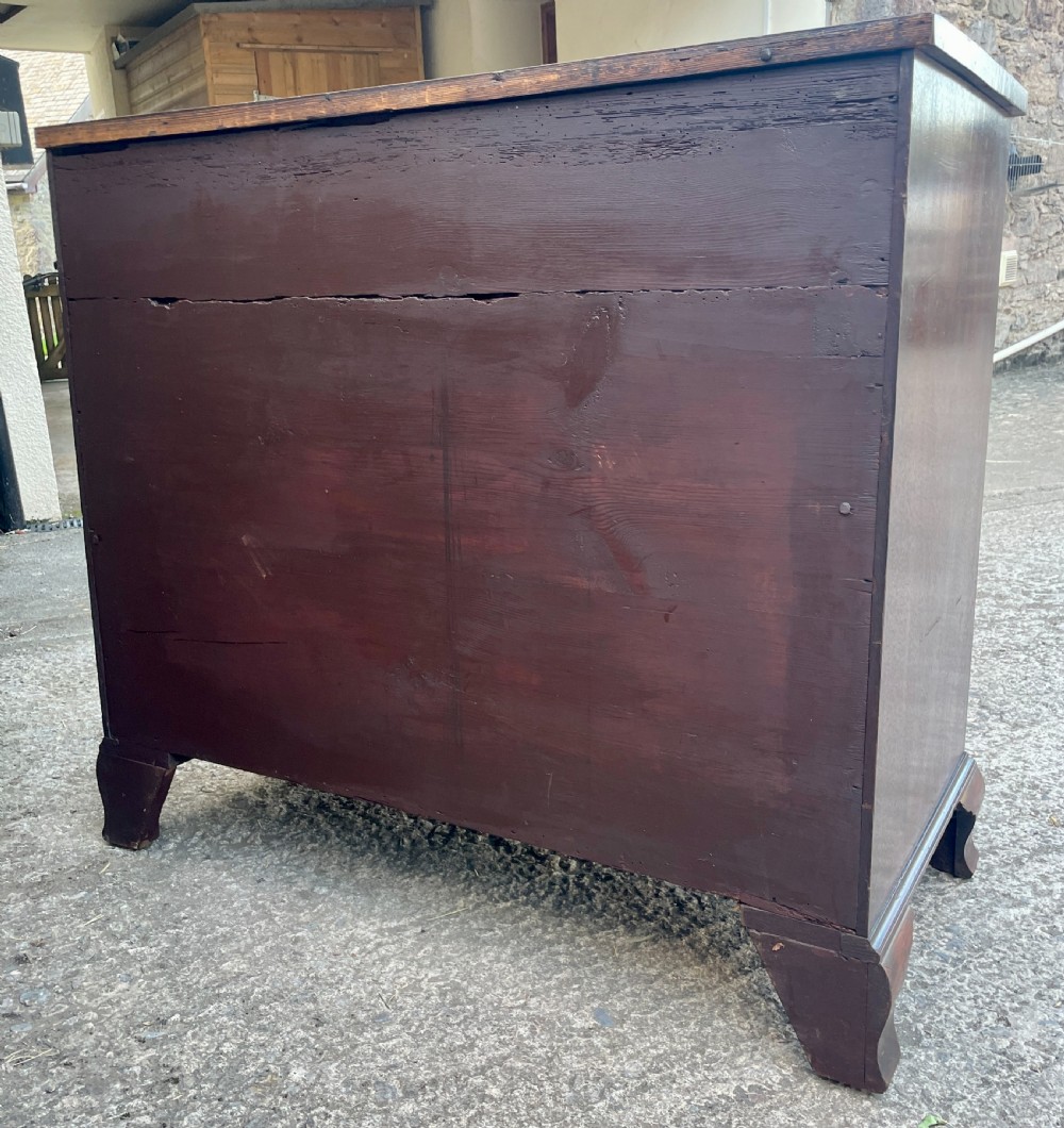 Georgian Mahogany Bow Front Chest of Drawers View XXI